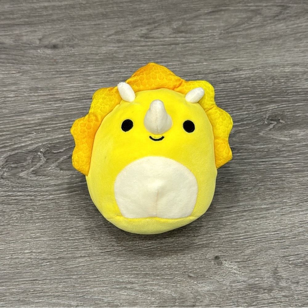3x$25 ‼️ Lancaster the Yellow Triceratops Squishmallow